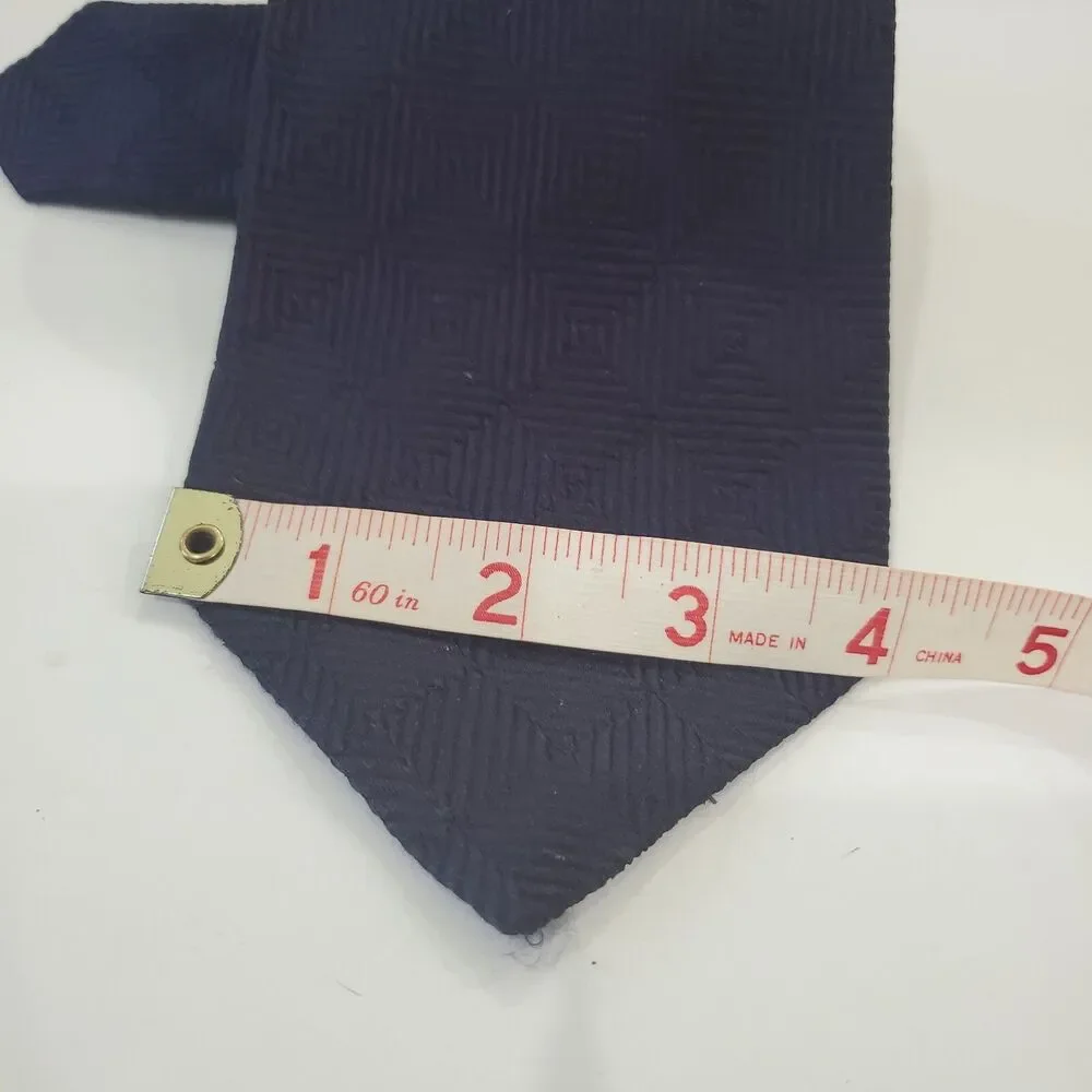 Robert Talbott Best of Class Jacquard Blue Necktie Italian Silk Handsewn In USA